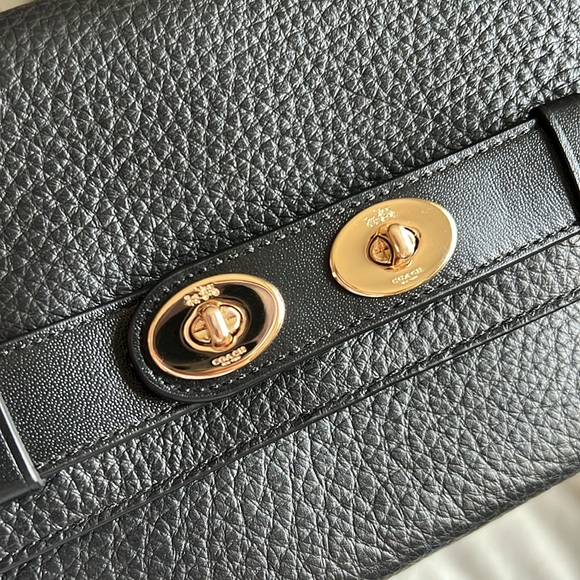 Coach Double Lock wristlet clutch/wallet - Picture 6 of 8